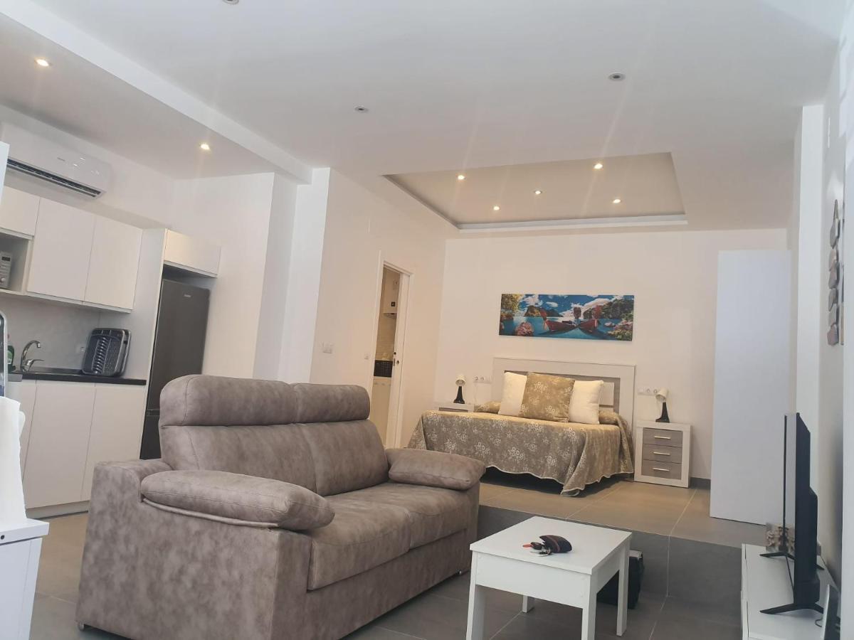 Apartamento Alhucemas Playa Малага Екстер'єр фото