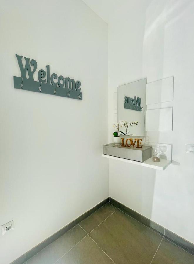 Apartamento Alhucemas Playa Малага Екстер'єр фото